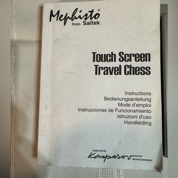Mephisto Silver Touch Screen Travel Chess - Picture 2 of 4